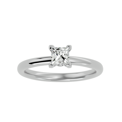 Princess 0.80ct + 2 small - 3.7 grams