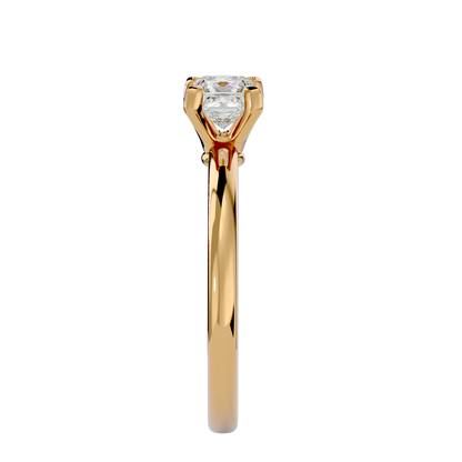 Princess 0.80ct + 2 small - 3.7 grams