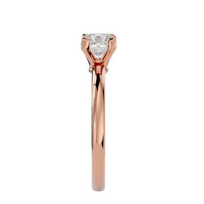 Princess 0.80ct + 2 small - 3.7 grams