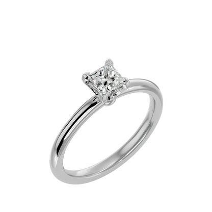 Princess 0.80ct + 2 small - 3.7 grams