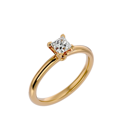 Princess 0.80ct + 2 small - 3.7 grams
